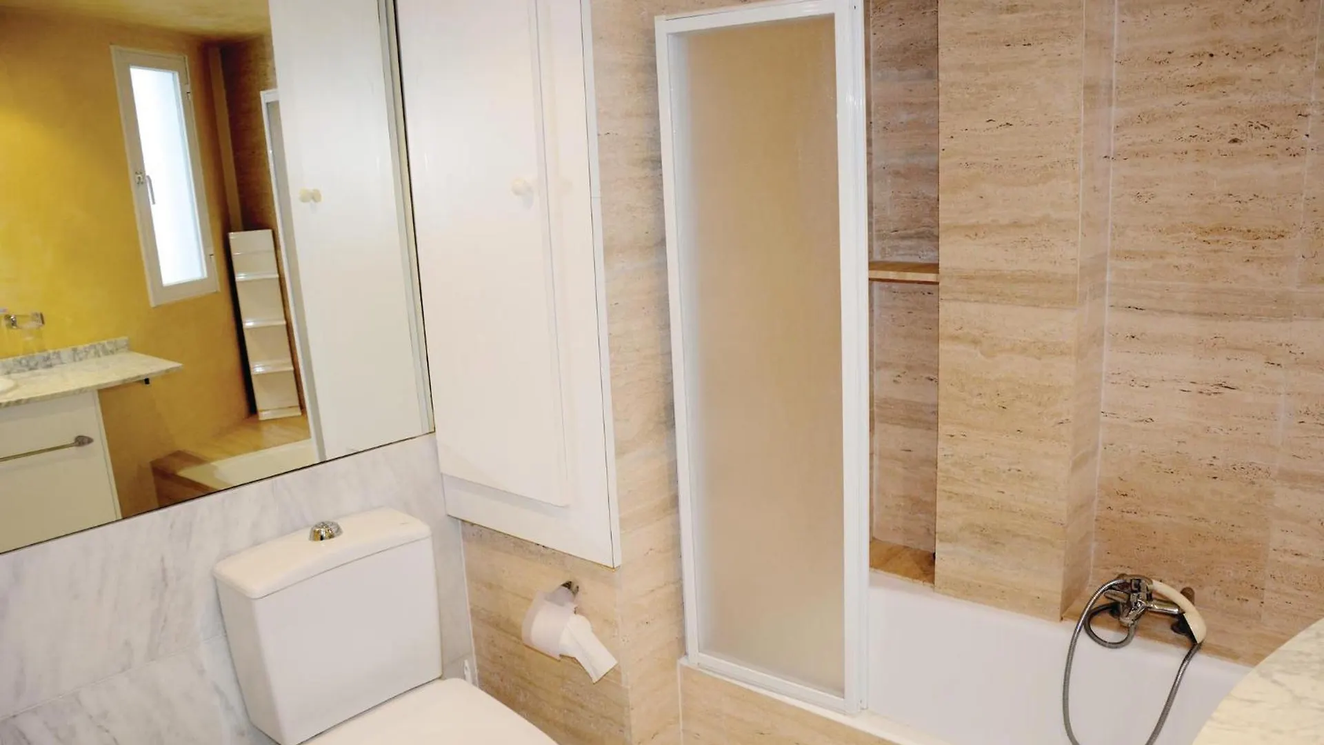 Stunning Apartment In Port De Pollenca With Wifi 0*,  Spain
